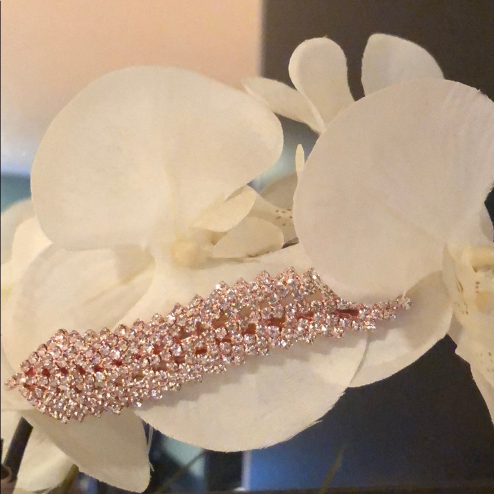 ✨Gold leaf special occasion diamond  - hair clip✨